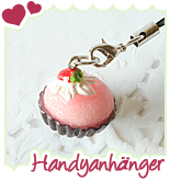 img/journal/img093_phonecharms.png